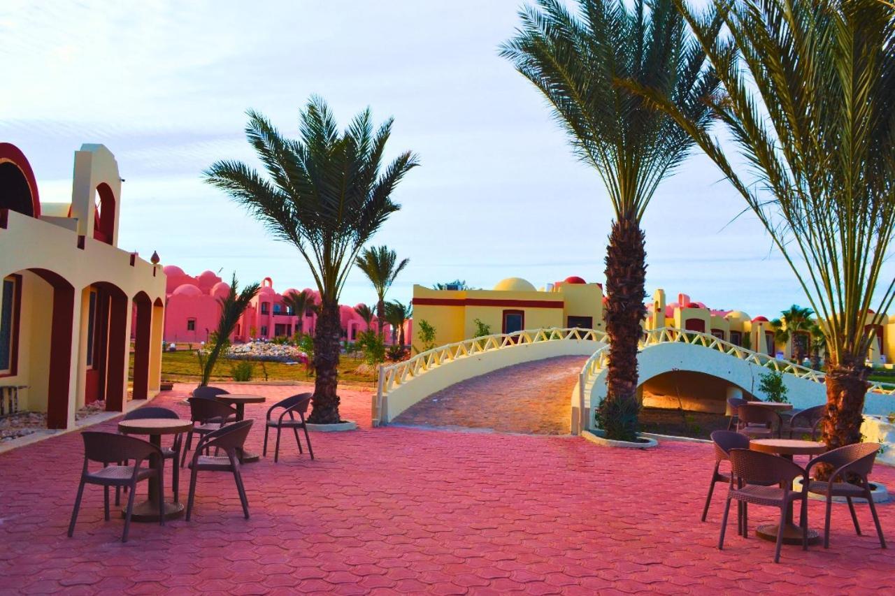 Hostmark Zabargad Beach Resort Abū Ghuşūn Extérieur photo