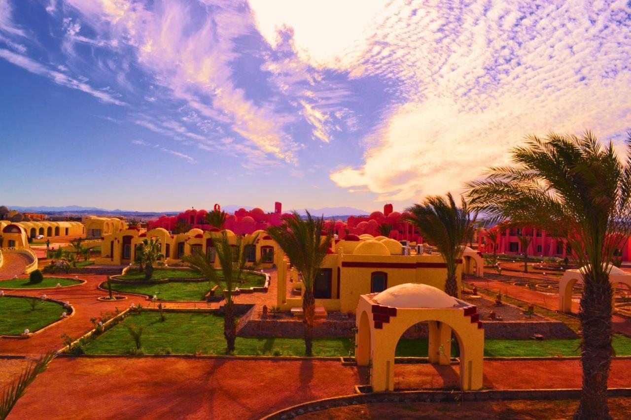 Hostmark Zabargad Beach Resort Abū Ghuşūn Extérieur photo