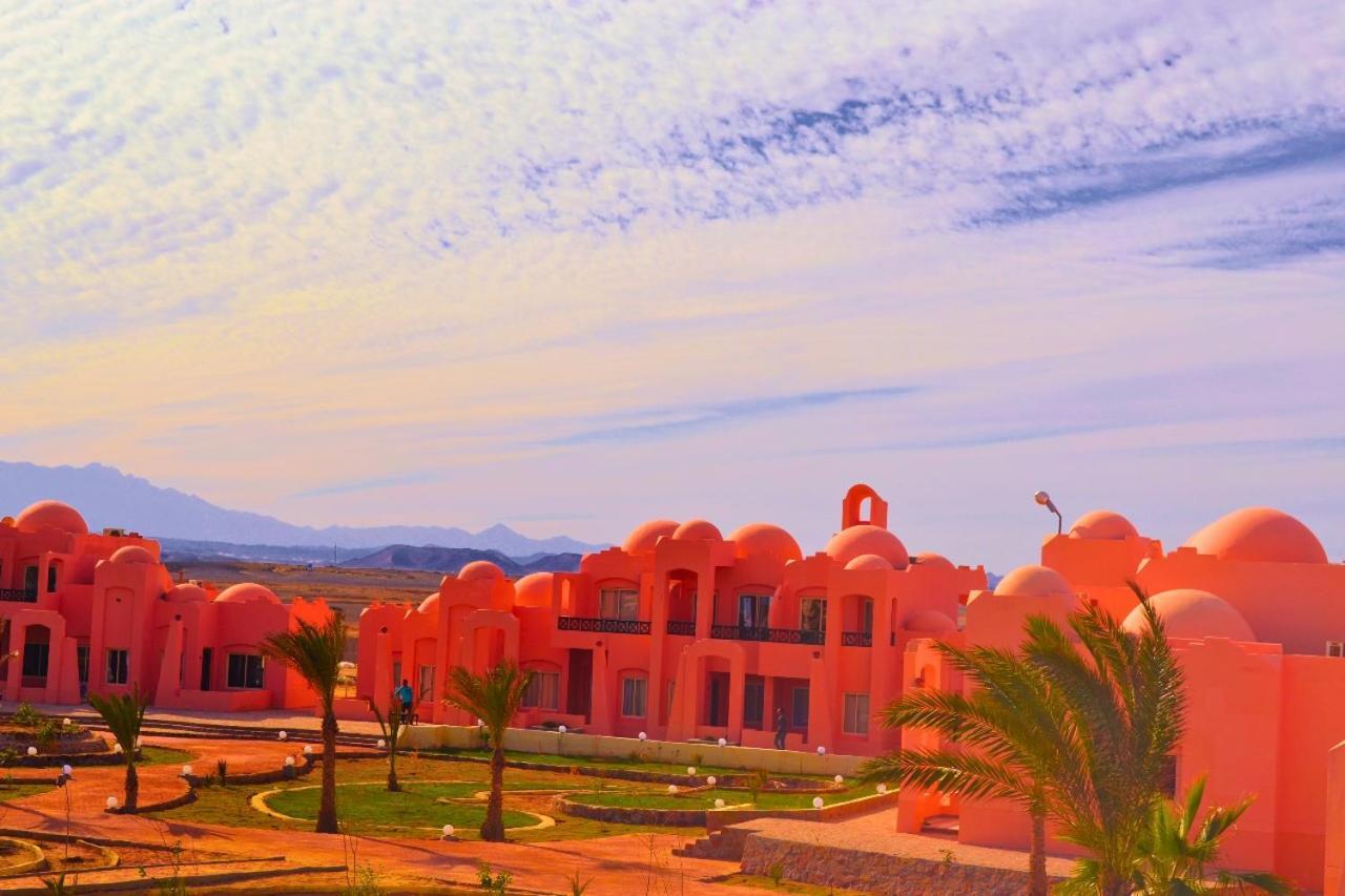 Hostmark Zabargad Beach Resort Abū Ghuşūn Extérieur photo