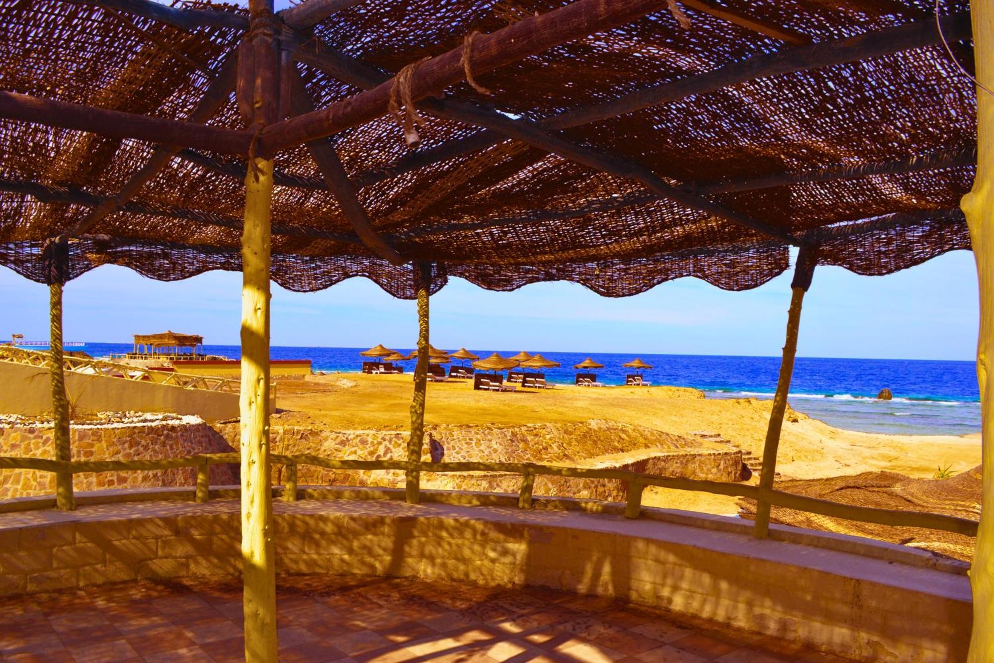 Hostmark Zabargad Beach Resort Abū Ghuşūn Extérieur photo