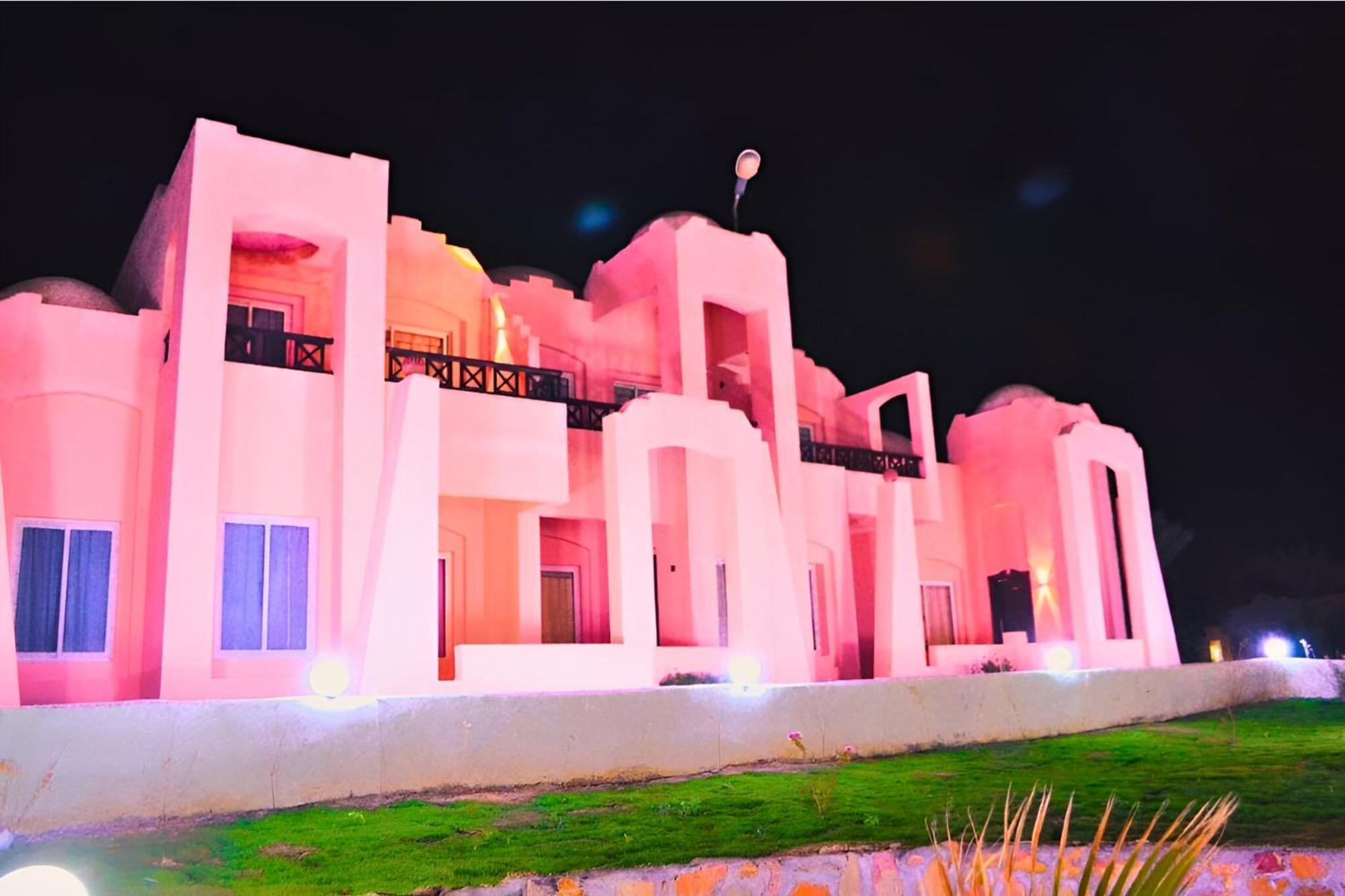 Hostmark Zabargad Beach Resort Abū Ghuşūn Extérieur photo