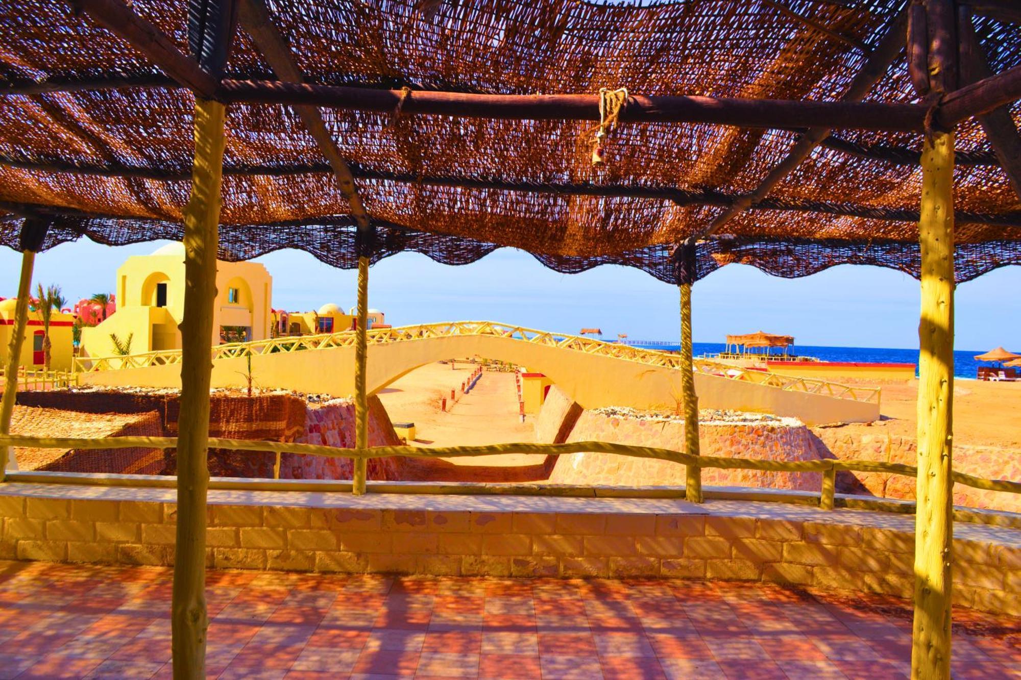 Hostmark Zabargad Beach Resort Abū Ghuşūn Extérieur photo