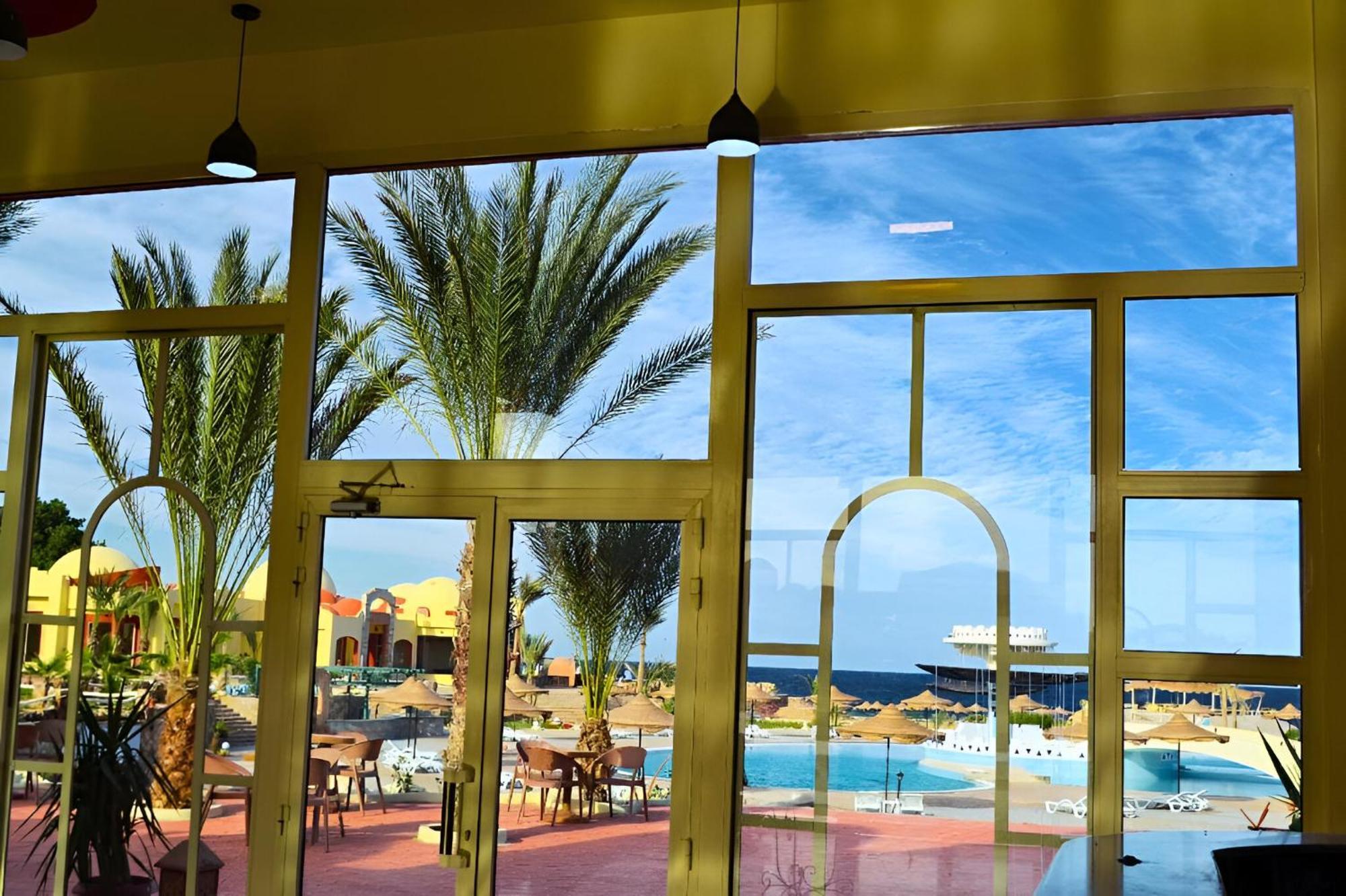 Hostmark Zabargad Beach Resort Abū Ghuşūn Extérieur photo