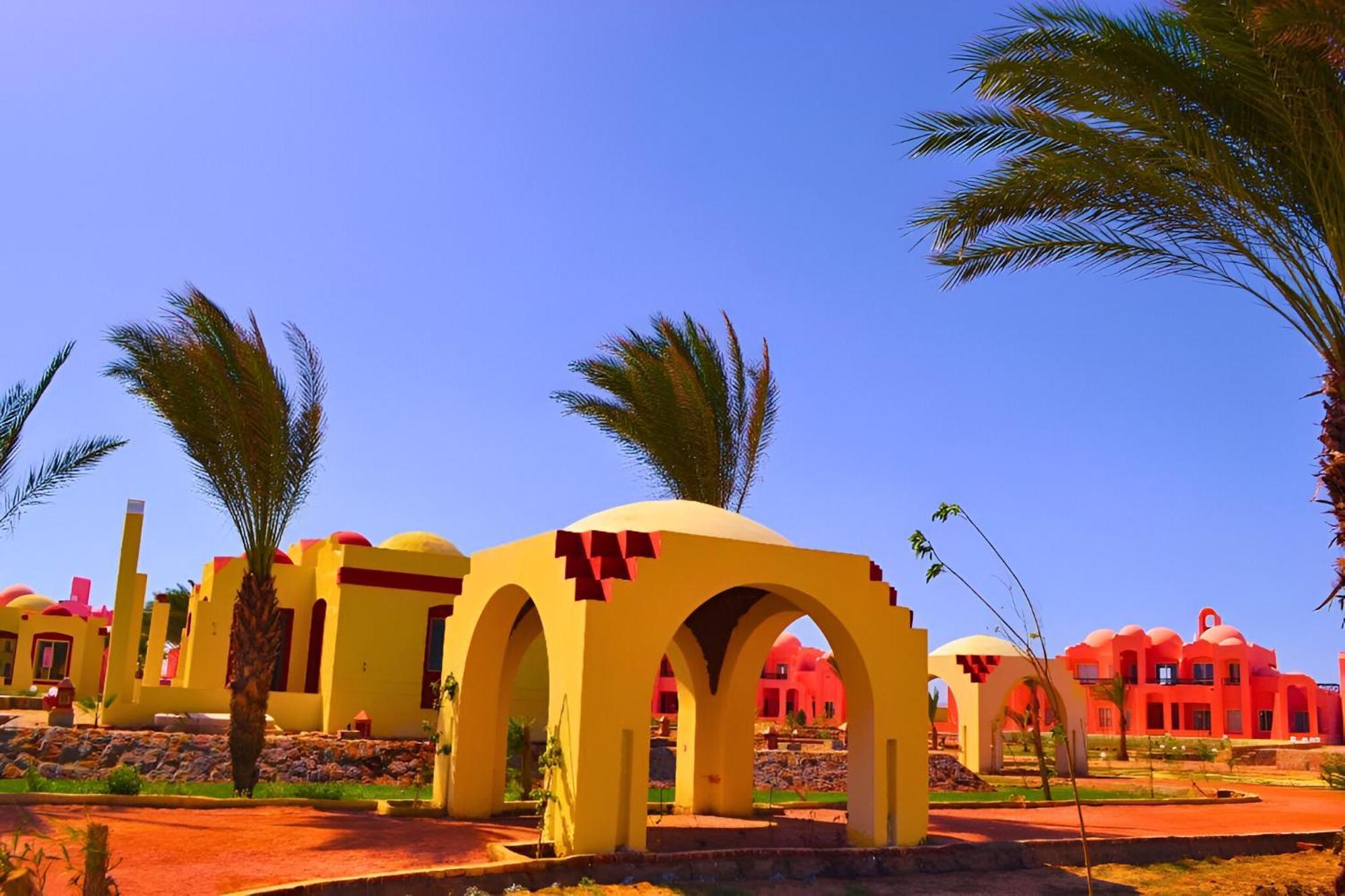 Hostmark Zabargad Beach Resort Abū Ghuşūn Extérieur photo