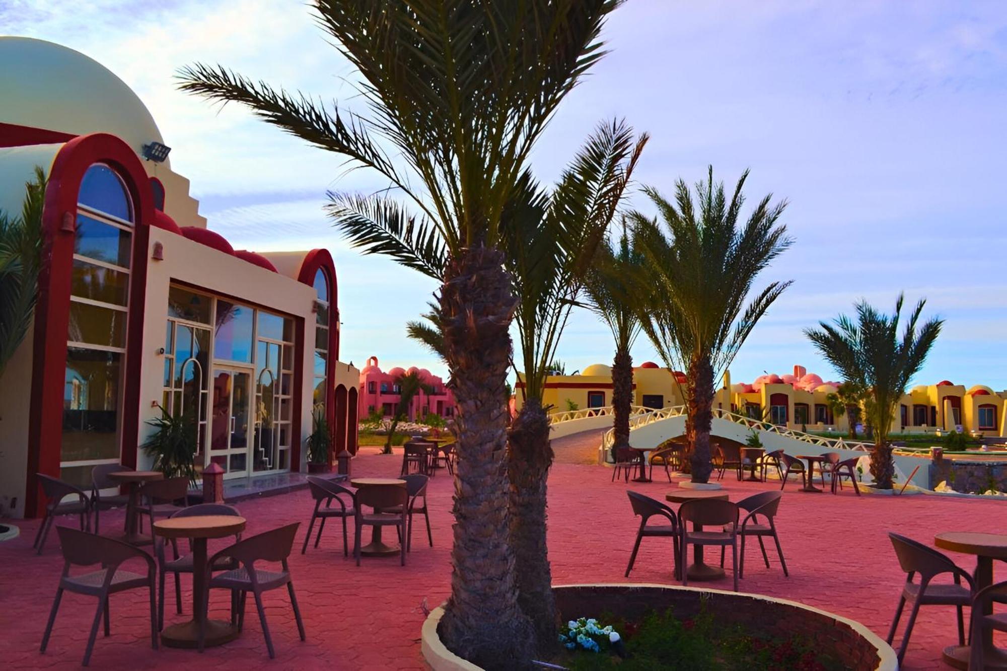 Hostmark Zabargad Beach Resort Abū Ghuşūn Extérieur photo