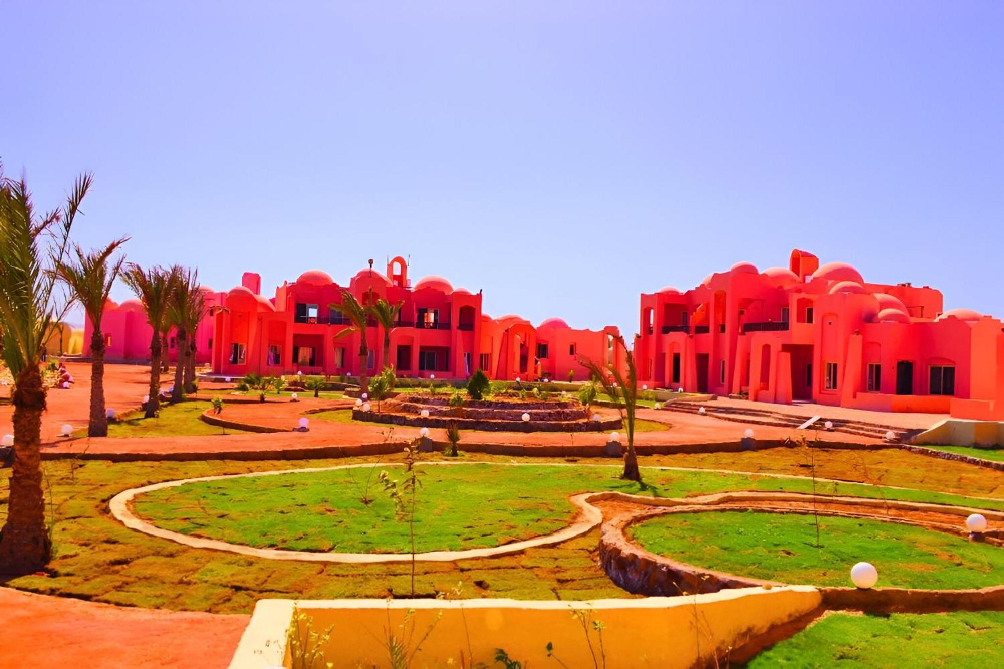 Hostmark Zabargad Beach Resort Abū Ghuşūn Extérieur photo