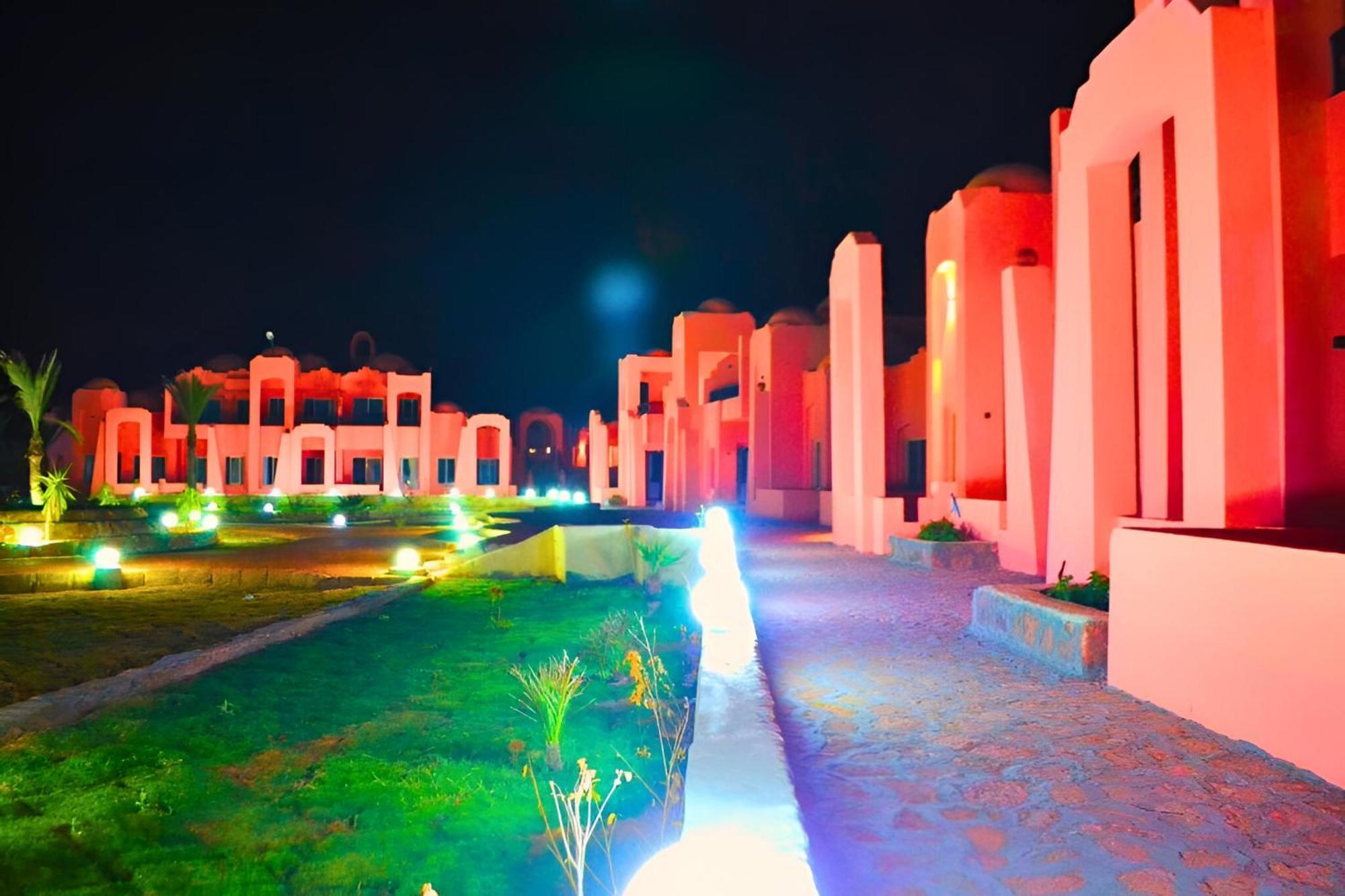 Hostmark Zabargad Beach Resort Abū Ghuşūn Extérieur photo