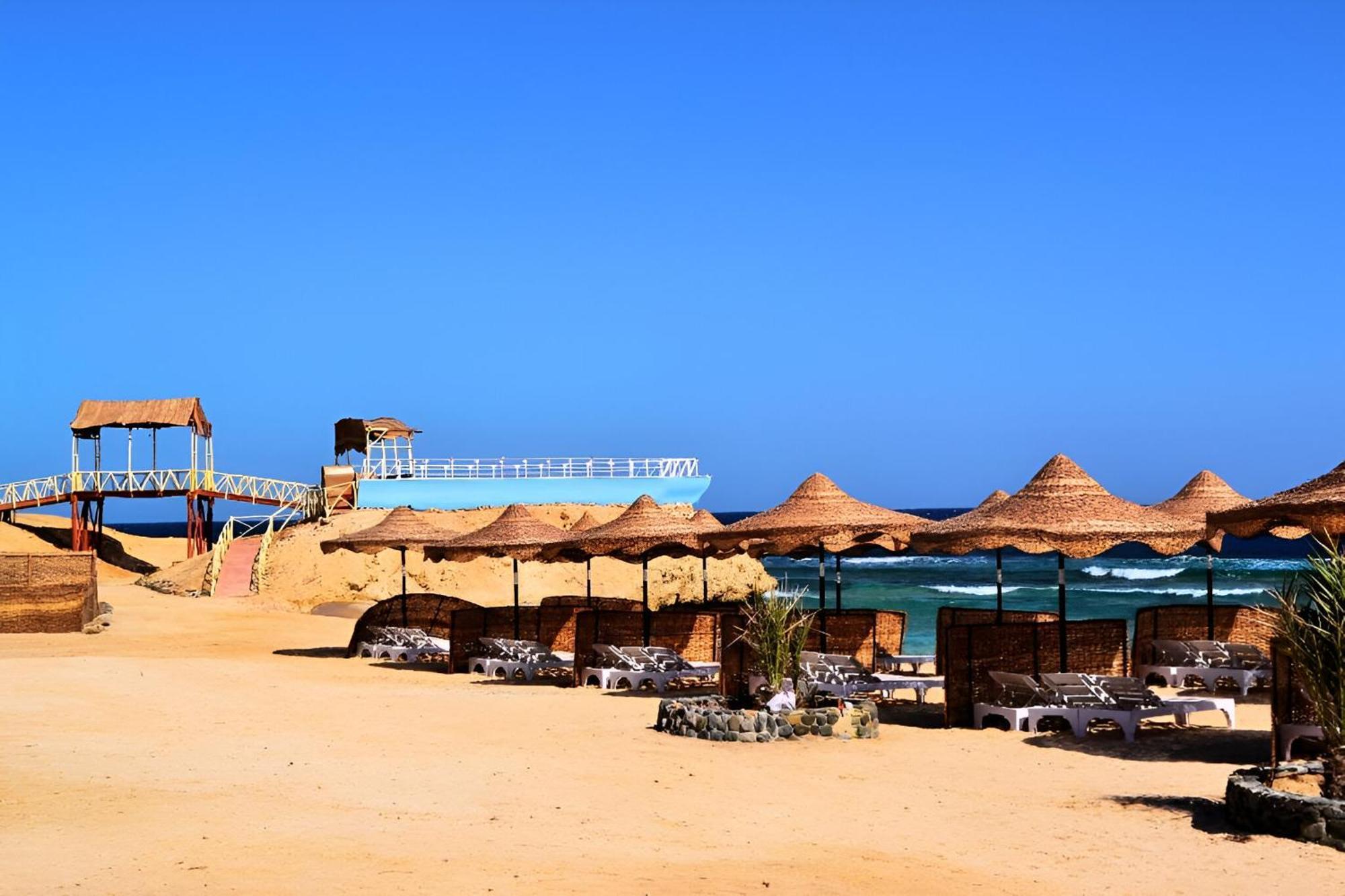 Hostmark Zabargad Beach Resort Abū Ghuşūn Extérieur photo